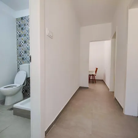 펜션 Robinson Borik Bogomolje